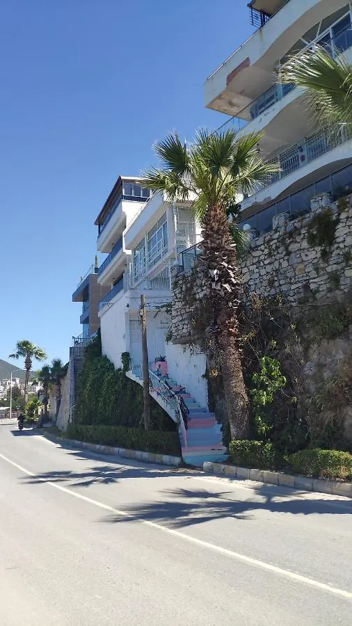 Apartment Waterfront Glass Flat Kusadasi