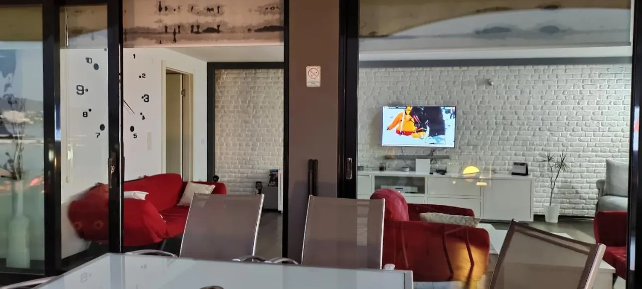 Waterfront Glass Flat Kusadasi